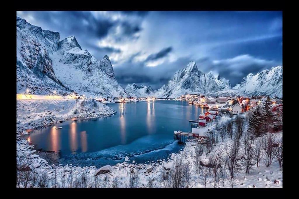 Reine Retro Villa - Cozy Villa With A Fantastic View 외부 사진